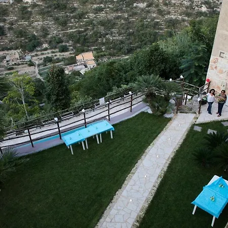 Chibao Gasthuis Ragusa