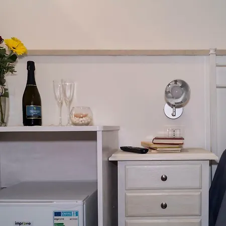 Chibao Affittacamere 4*